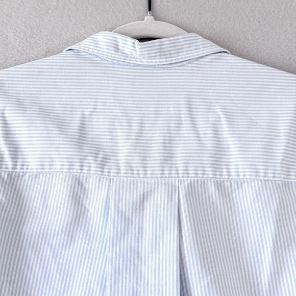 Frank and Eileen Silvio Top Womens Small Untuckable Button Up Blue Stripe Pocket - Picture 9 of 14